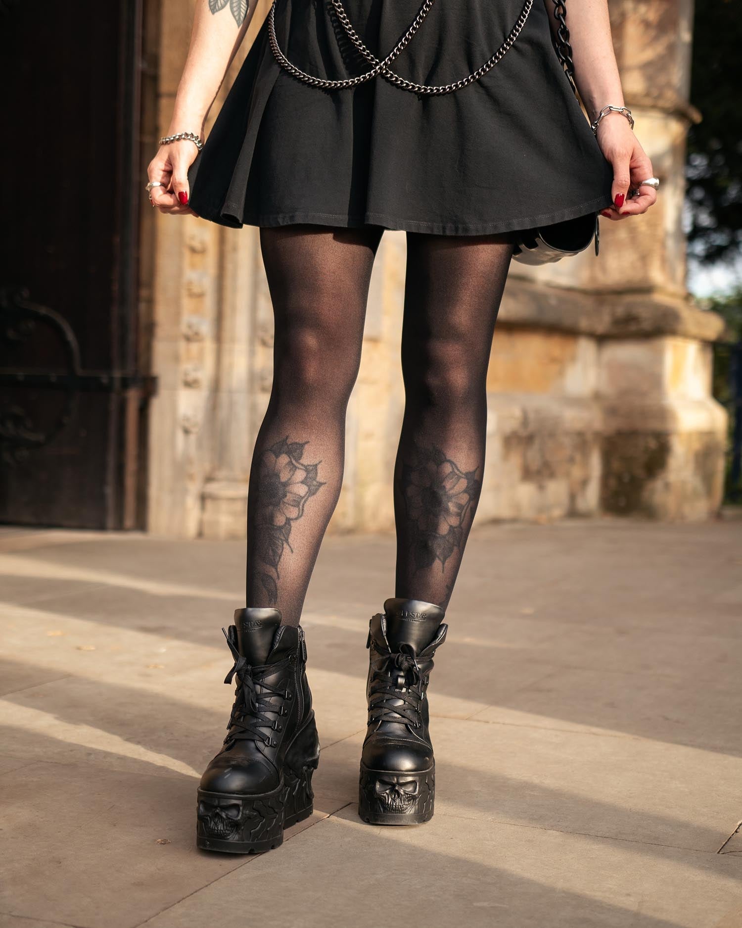 50 Denier Semi-Opaque Halo Tights - Liquorice