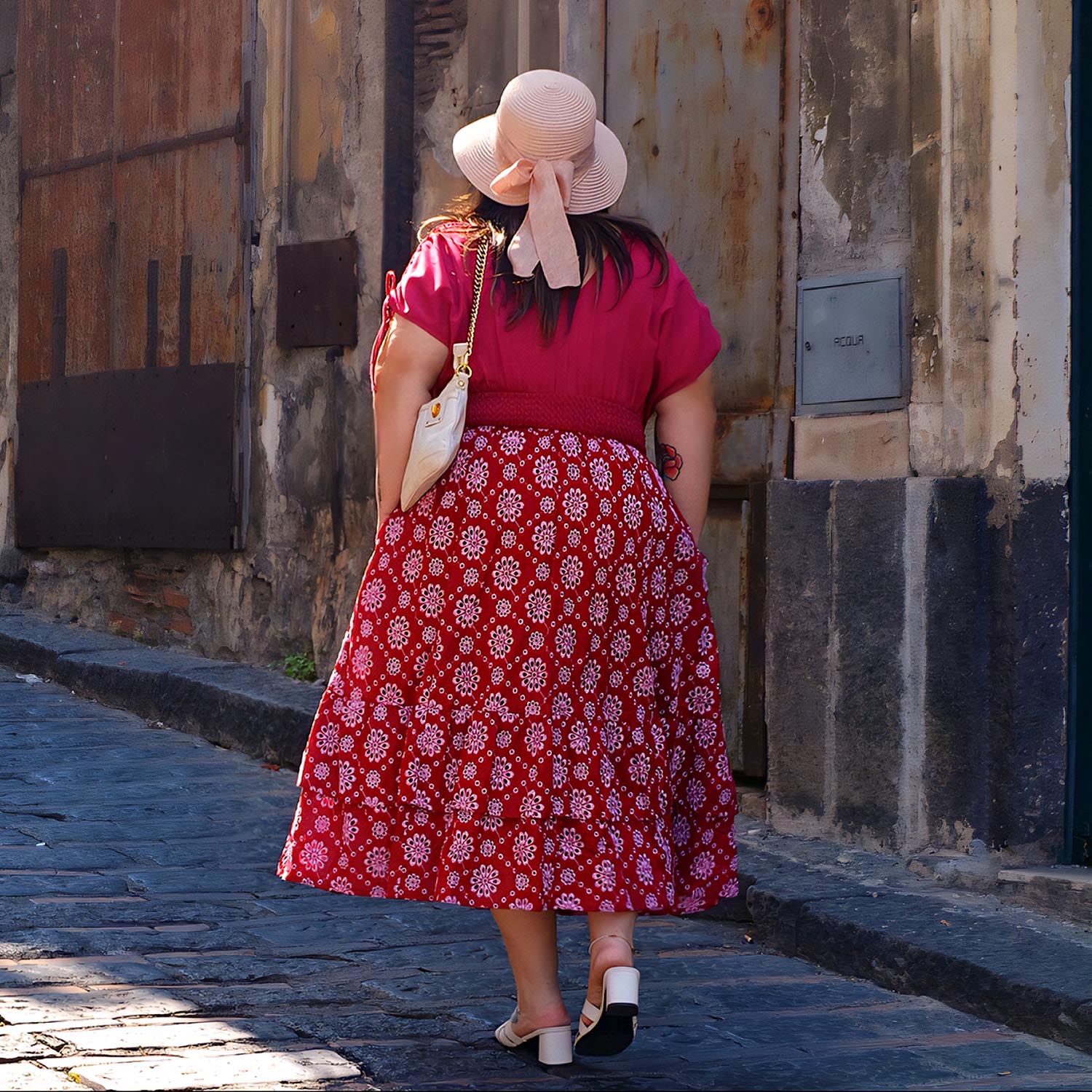 Angie, 5ft 4in / 163cm - Size F