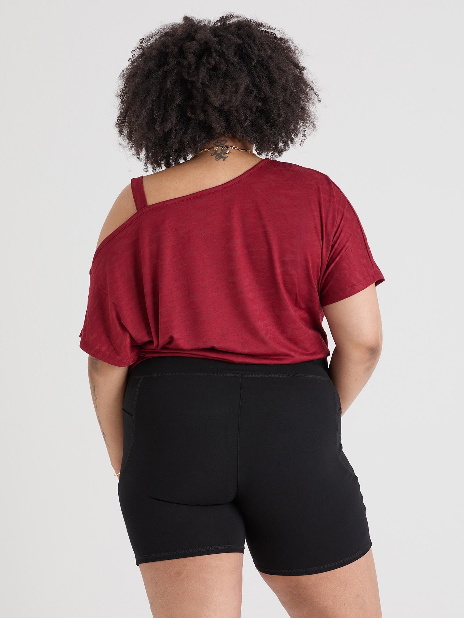 Short cycliste court