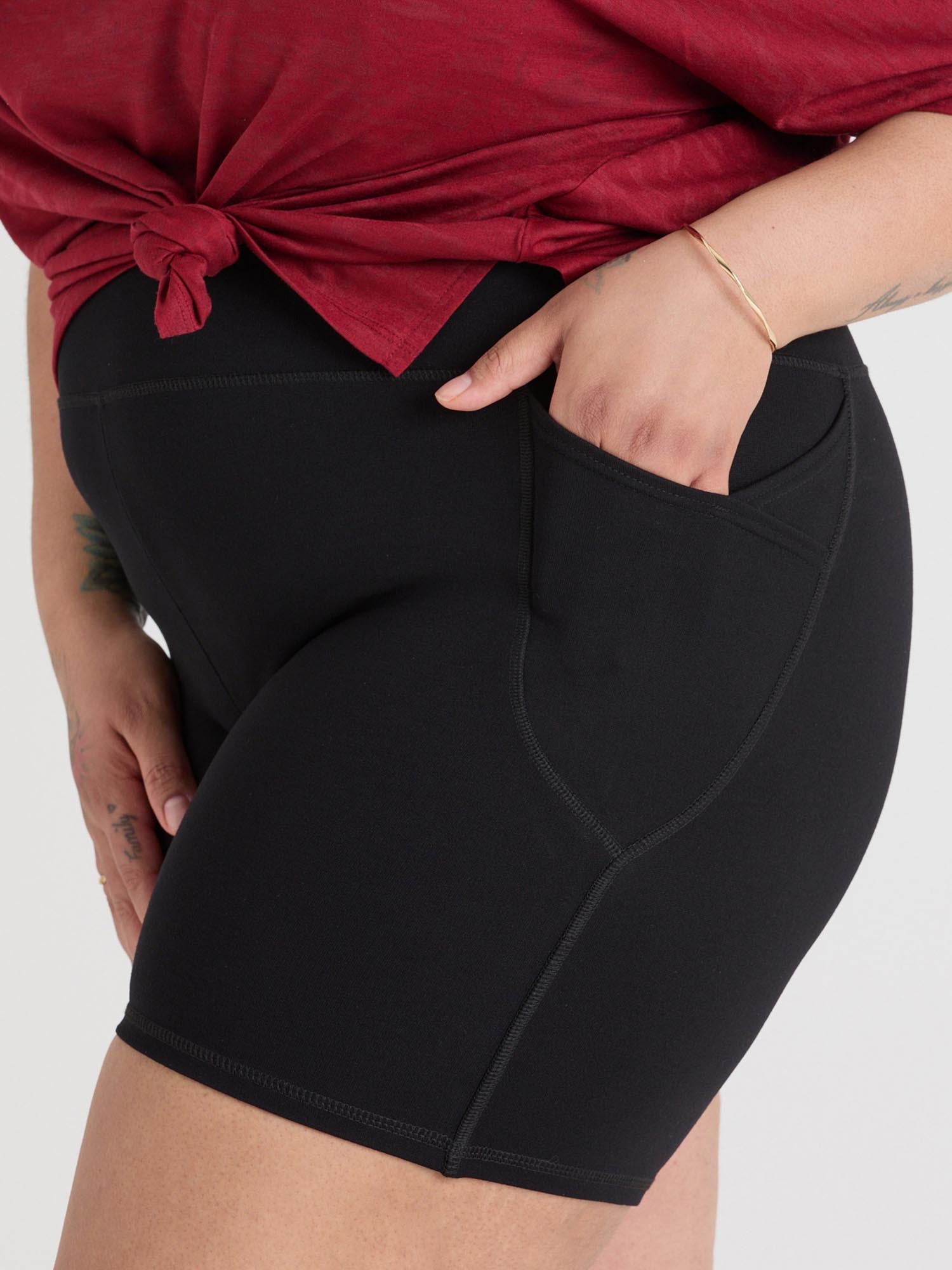 Short cycliste court