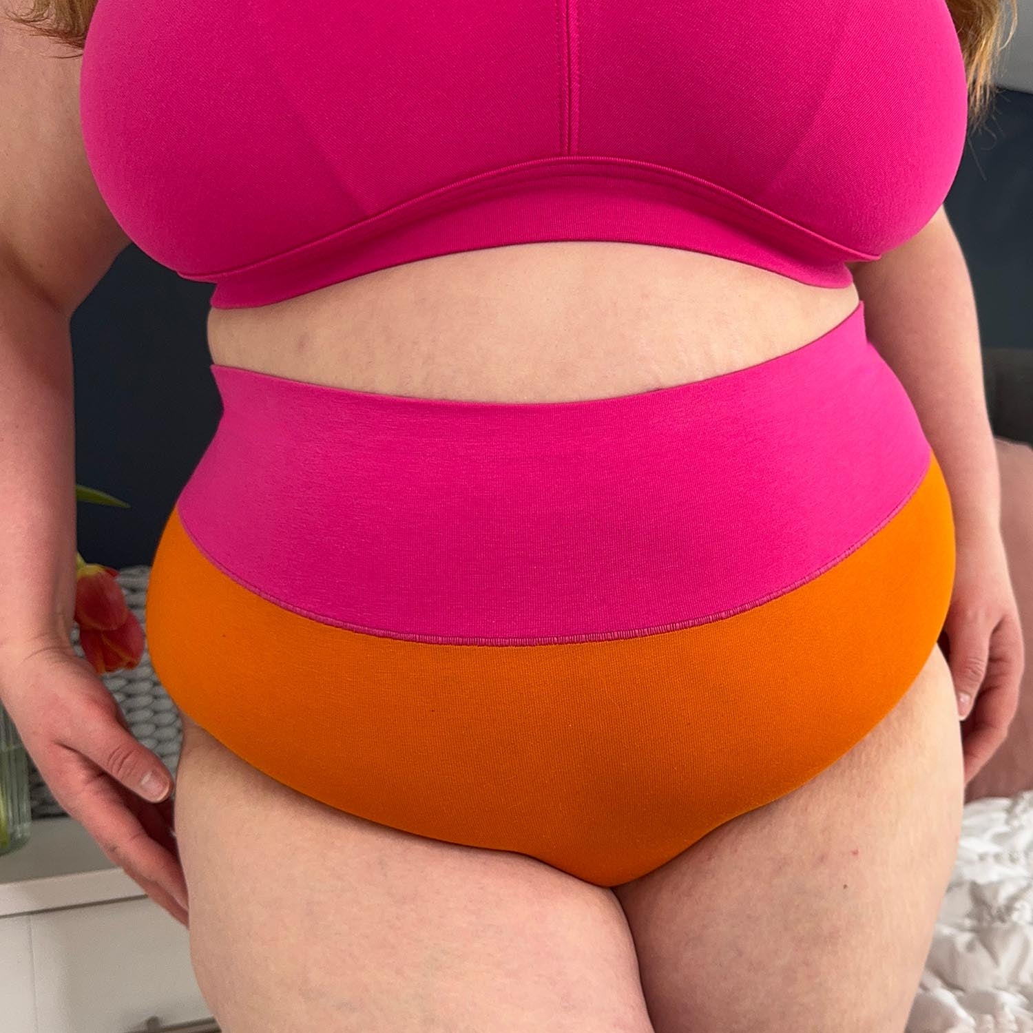 Lauren - Size F