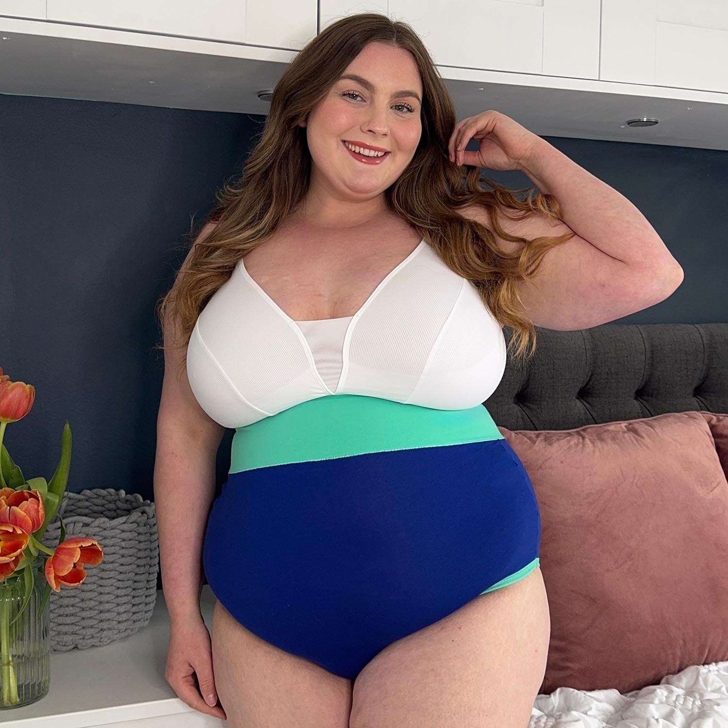 Lauren - Size F