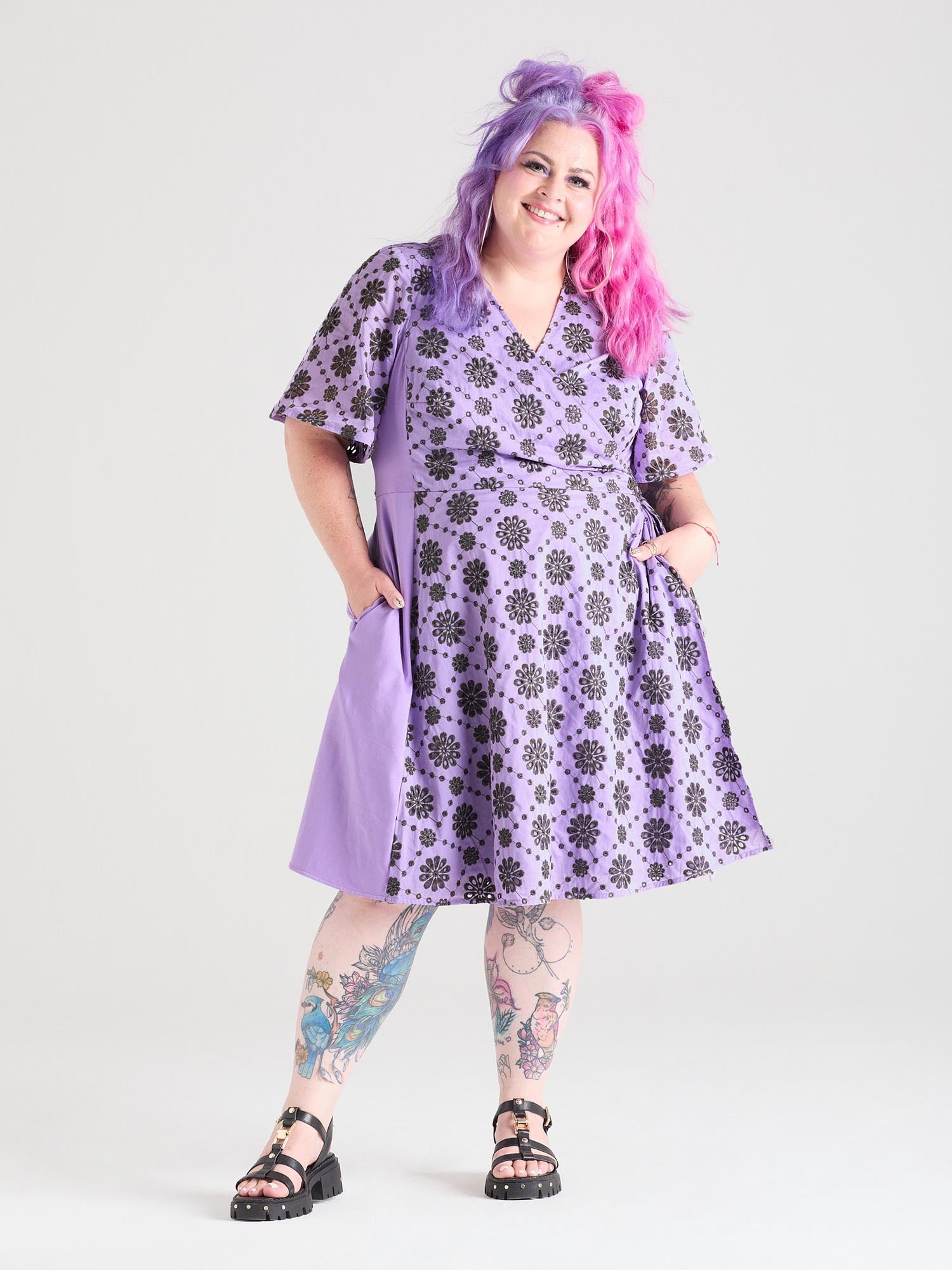 Natalie, 5ft 3in / 161cm - Size F