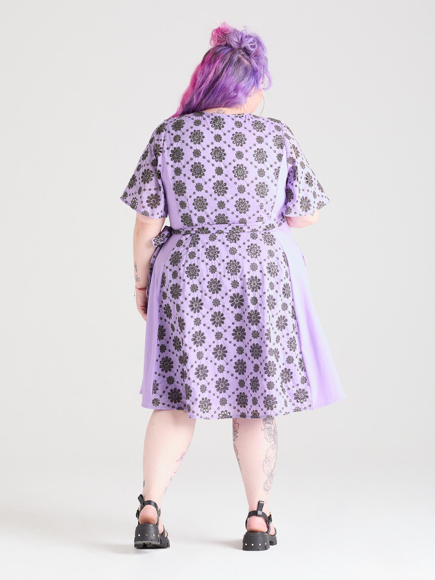 Natalie, 5ft 3in / 161cm - Size F