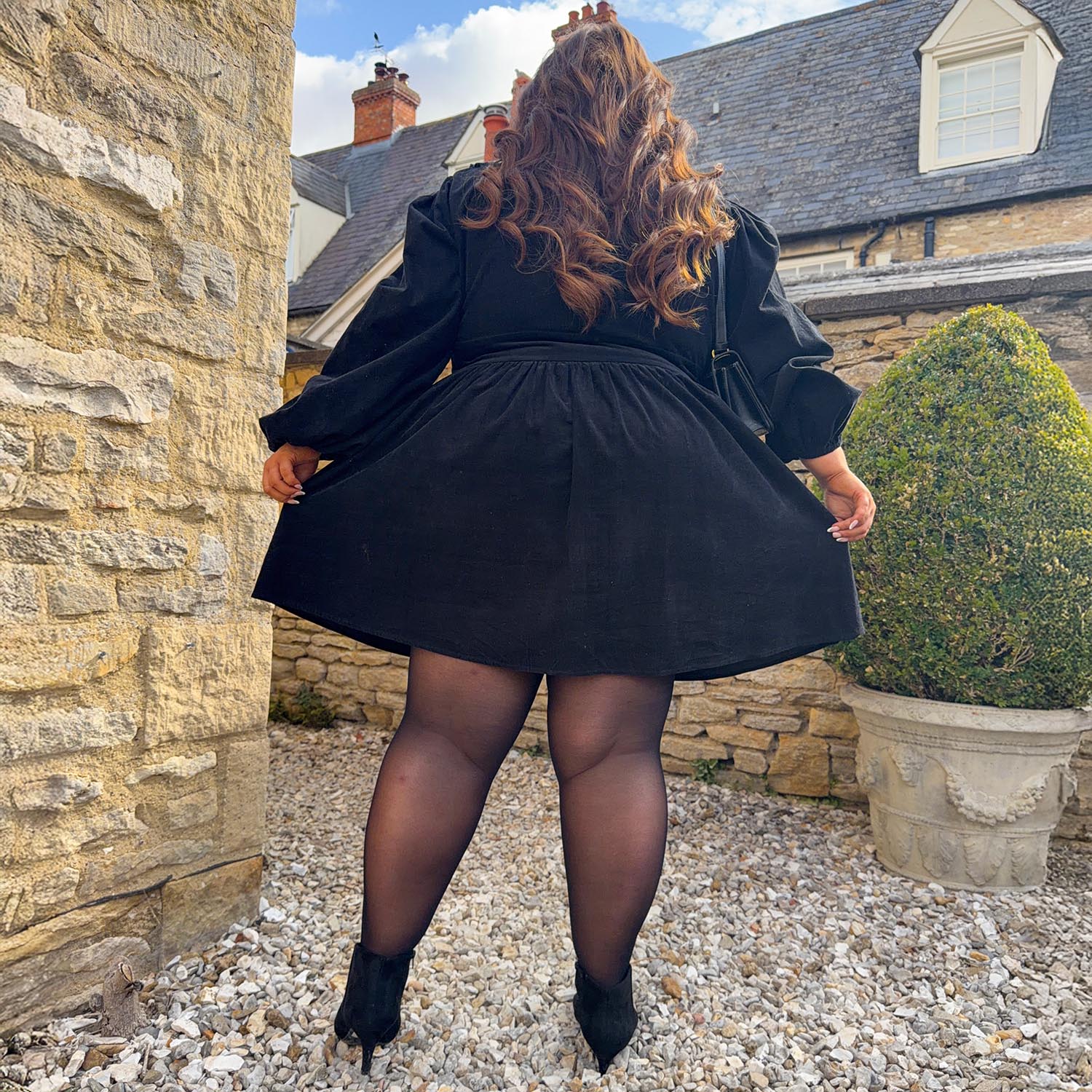 30 Denier Sheer Halo Tights - Liquorice