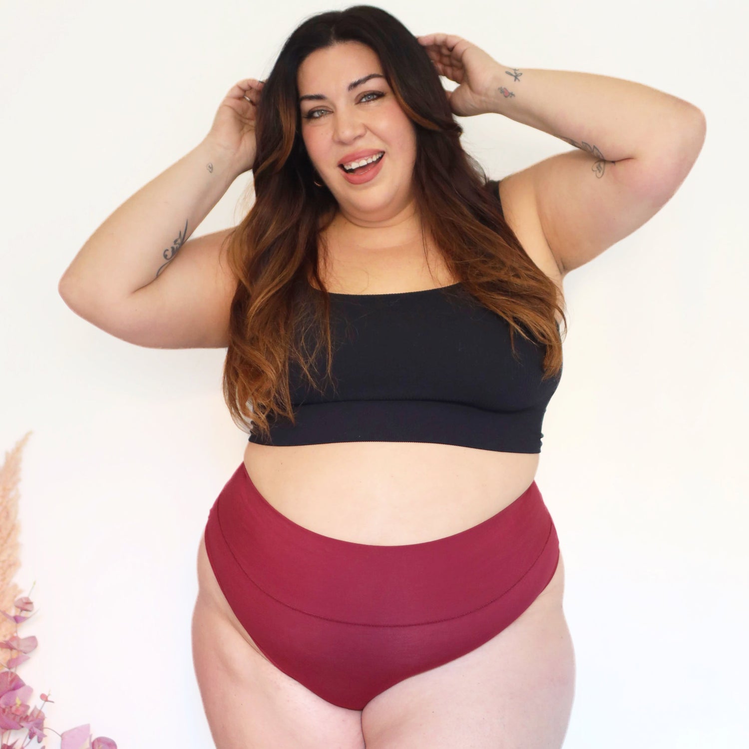 Organic Cotton Cheeky High Leg Knickers - Blood Red