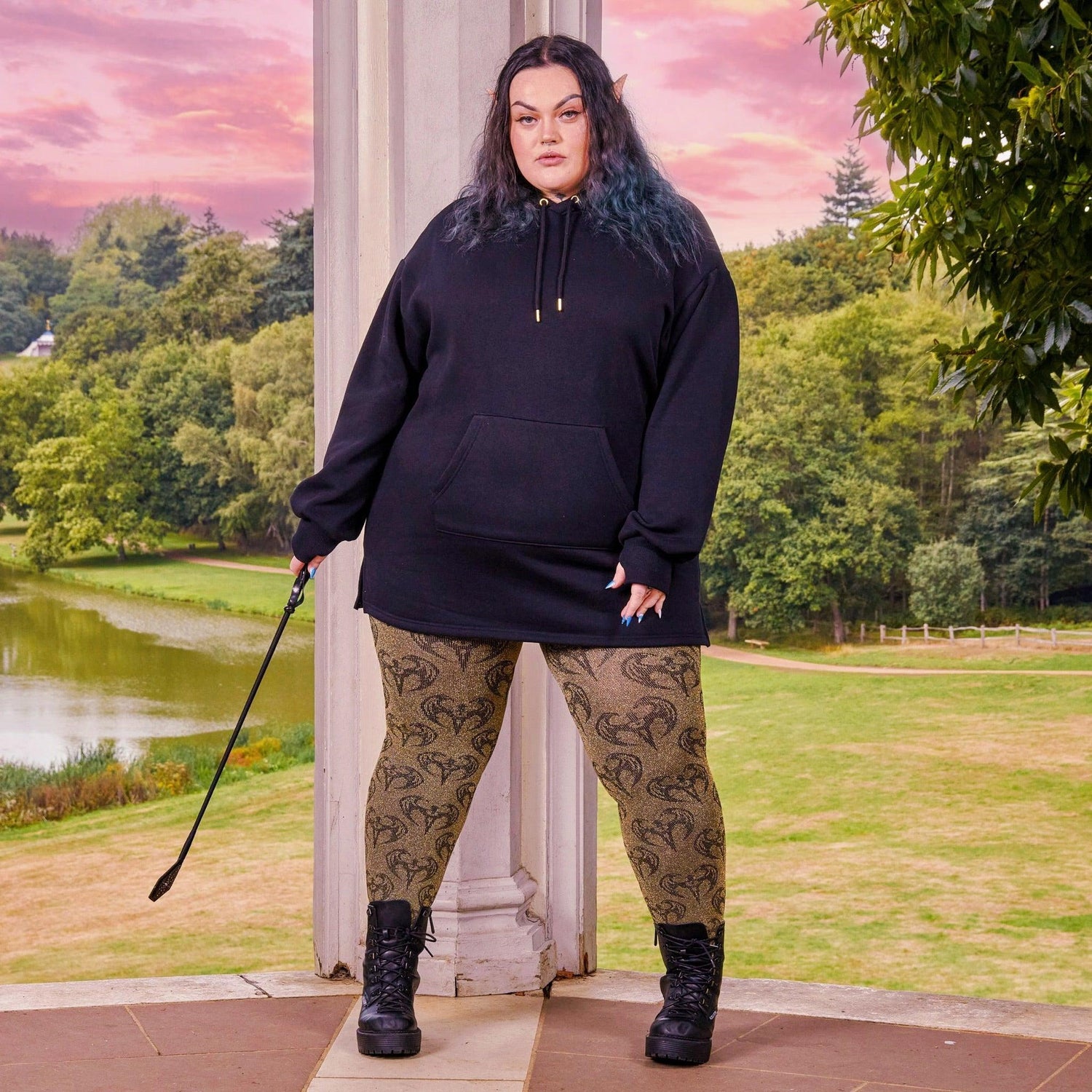 Sudadera con capucha ACOTAR de algodón orgánico - High Lady