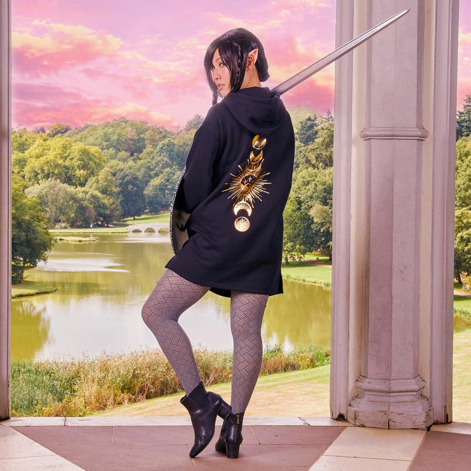 Sudadera con capucha ACOTAR de algodón orgánico - High Lady