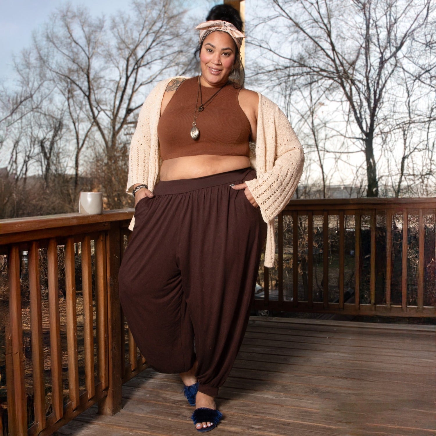 Larrissa - Size G